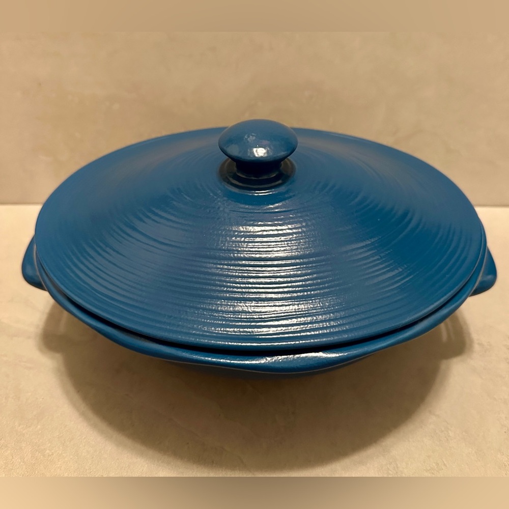 CorningWare Creations Stoneware Blue 2 Qt Oval Covered Casserole Dish w/Handles - Picture 2 of 7
